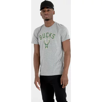 Camiseta de manga corta gris de Milwaukee Bucks NBA de New Era