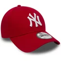 gorra-curva-roja-ajustable-9forty-essential-de-new-york-yankees-mlb-de-new-era
