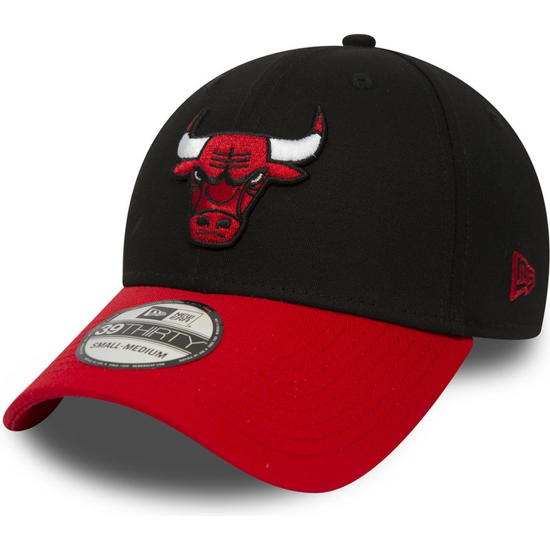 gorra-curva-negra-y-roja-ajustada-39thirty-black-base-de-chicago-bulls-nba-de-new-era