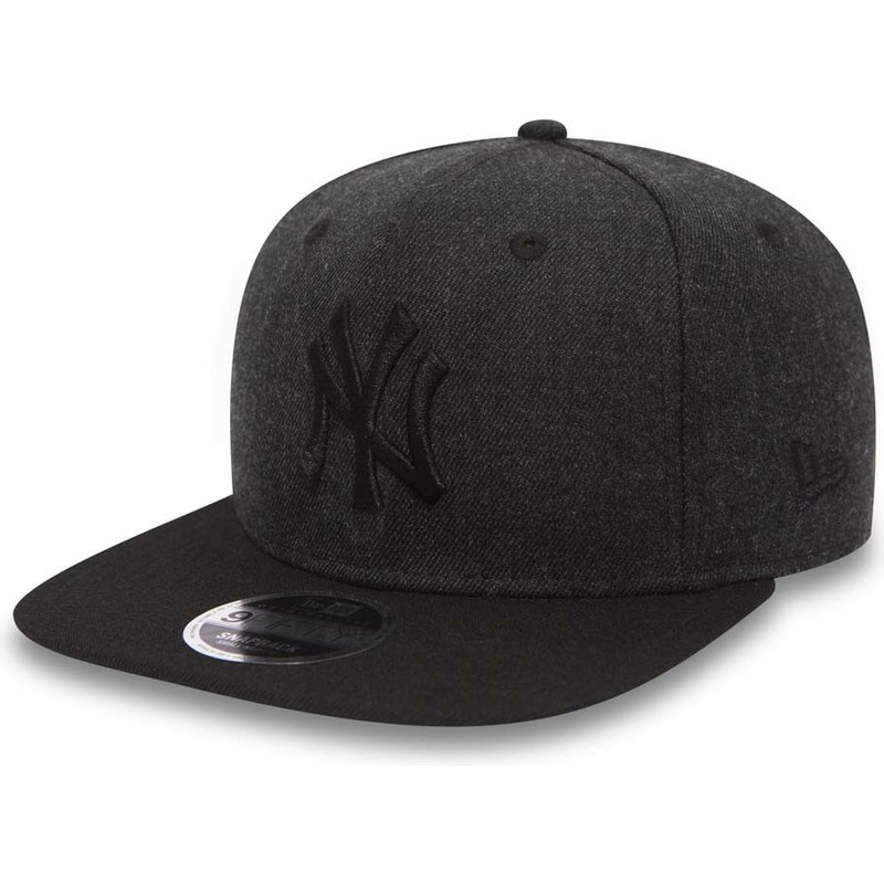 gorra-plana-negra-snapback-con-logo-negro-9fifty-seasonal-heather-de-new-york-yankees-mlb-de-new-era