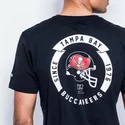 camiseta-manga-corta-negra-helmet-logo-de-tampa-bay-buccaneers-nfl-de-new-era