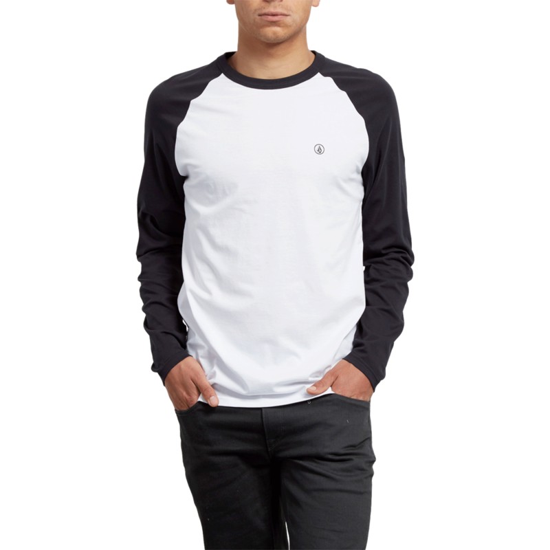 camiseta-manga-larga-negra-y-blanca-pen-black-de-volcom
