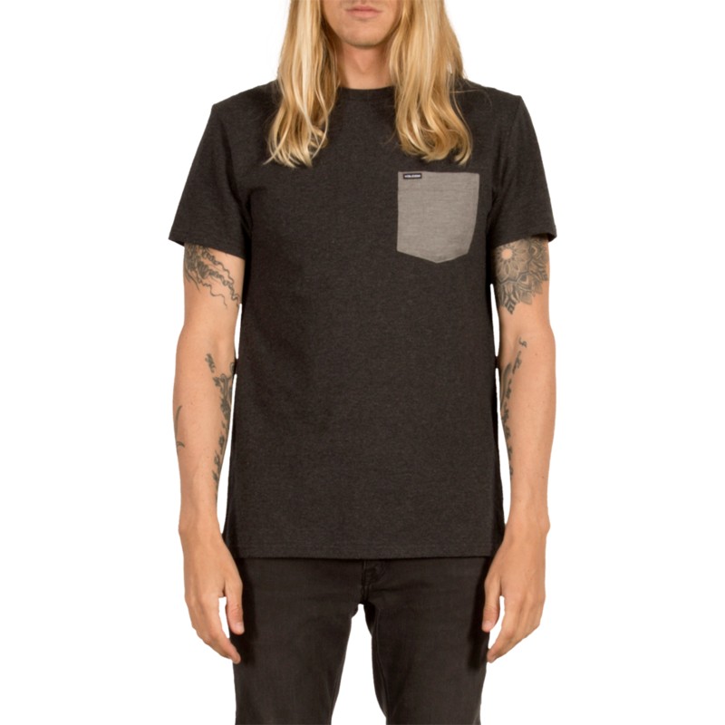 camiseta-manga-corta-negra-contra-pocket-heather-black-de-volcom