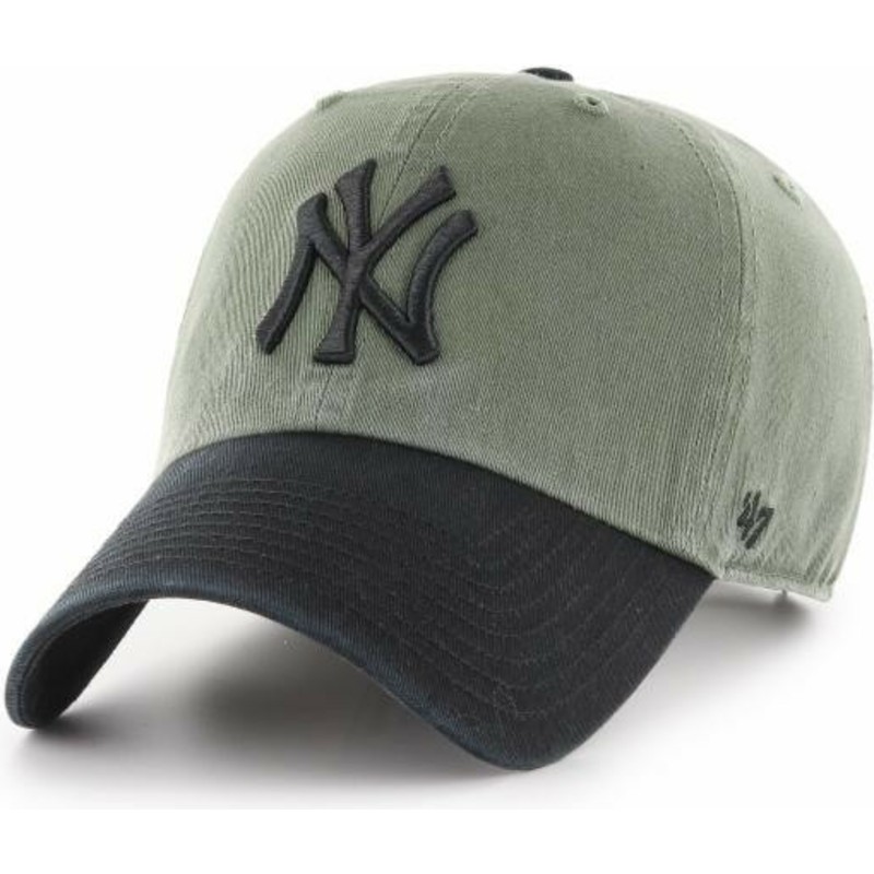 gorra-curva-verde-con-visera-y-logo-negro-de-new-york-yankees-mlb-clean-up-two-tone-de-47-brand