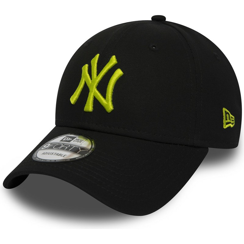 gorra-curva-negra-ajustable-con-logo-verde-9forty-essential-de-new-york-yankees-mlb-de-new-era
