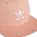 gorra-plana-rosa-snapback-trefoil-adicolor-de-adidas