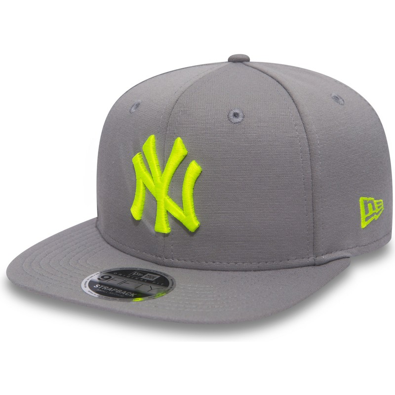 gorra-plana-gris-snapback-con-logo-verde-9fifty-jersey-pop-de-new-york-yankees-mlb-de-new-era