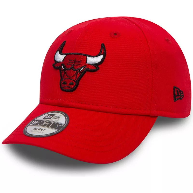 gorra-curva-roja-ajustable-para-nino-9forty-essential-de-chicago-bulls-nba-de-new-era