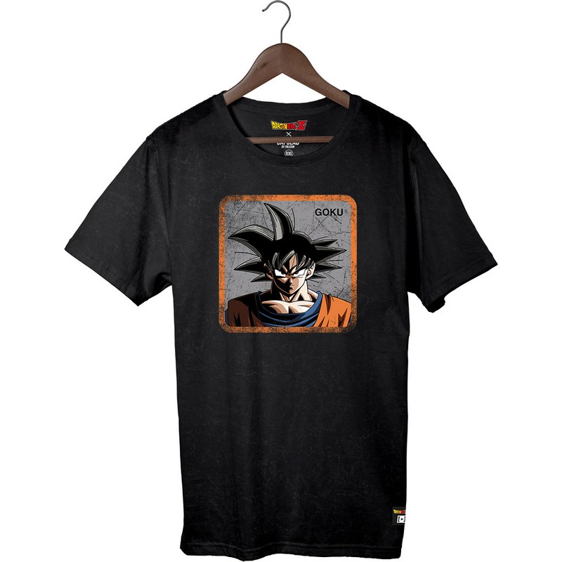 camiseta-manga-corta-negra-son-goku-tscgok1-dragon-ball-de-capslab