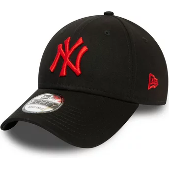 Gorra curva negra ajustable con logo rojo 9FORTY League Essential de New York Yankees MLB de New Era