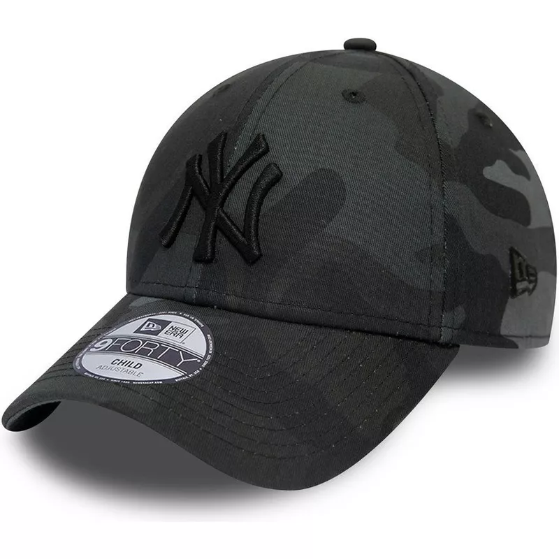 gorra-curva-camuflaje-negro-ajustable-para-nino-con-logo-negro-9forty-league-essential-de-new-york-yankees-mlb-de-new-era
