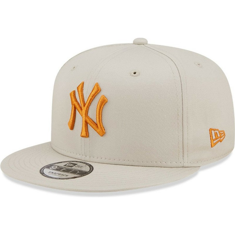 Gorra plana beige snapback con logo naranja 9FIFTY League Essential de New York Yankees MLB de New Caphunters.es