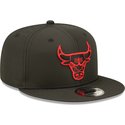 gorra-plana-negra-snapback-con-logo-rojo-9fifty-neon-pack-de-chicago-bulls-nba-de-new-era