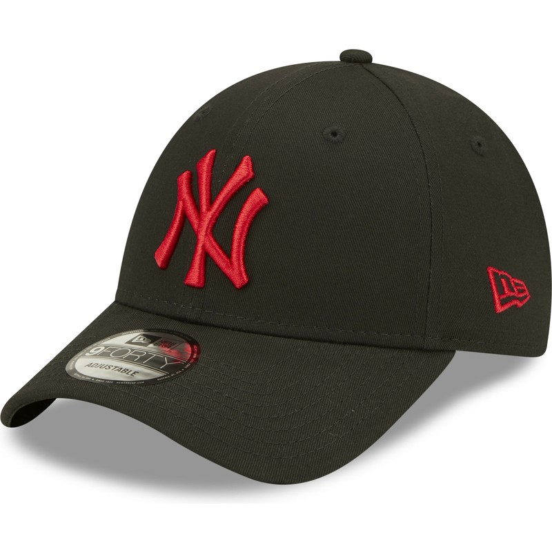 gorra-curva-negra-ajustable-con-logo-rojo-9forty-league-essential-de-new-york-yankees-mlb-de-new-era