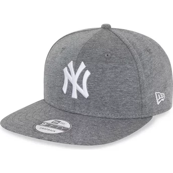 Gorra plana gris oscuro snapback 9FIFTY Jersey Medium de New York Yankees MLB de New Era
