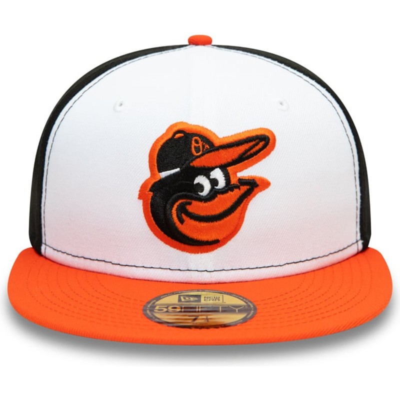 Gorra plana blanca, negra y naranja ajustada 59FIFTY Authentic On Field de  Baltimore Orioles MLB de New Era: 