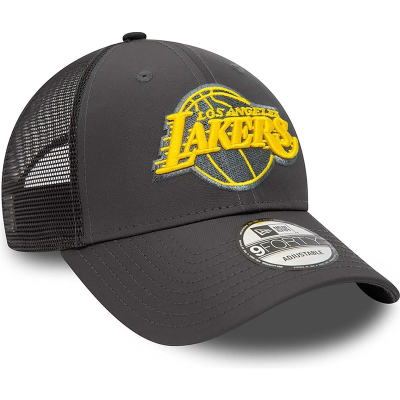 gorra-trucker-gris-ajustable-9forty-home-field-de-los-angeles-lakers-nba-de-new-era