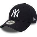 gorra-curva-azul-marino-ajustable-9forty-team-side-patch-de-new-york-yankees-mlb-de-new-era