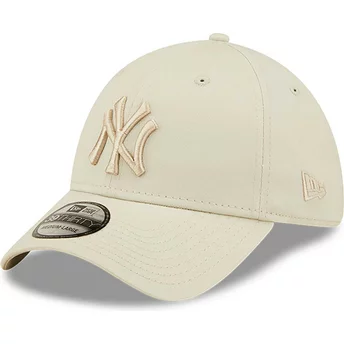 Gorra curva beige ajustada con logo beige 39THIRTY League Essential de New York Yankees MLB de New Era