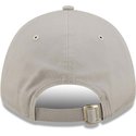 gorra-curva-gris-ajustable-9forty-repreve-de-los-angeles-lakers-nba-de-new-era