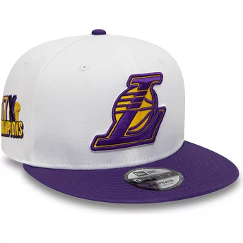 Gorra plana blanca y violeta snapback 9FIFTY Crown Patches Champions de Los Angeles Lakers NBA de New Era