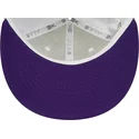 gorra-plana-blanca-y-violeta-snapback-9fifty-crown-patches-champions-de-los-angeles-lakers-nba-de-new-era