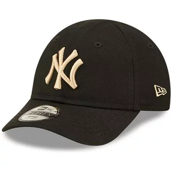 Gorra curva negra ajustable para niño pequeño con logo beige 9FORTY League Essential de New York Yankees MLB de New Era