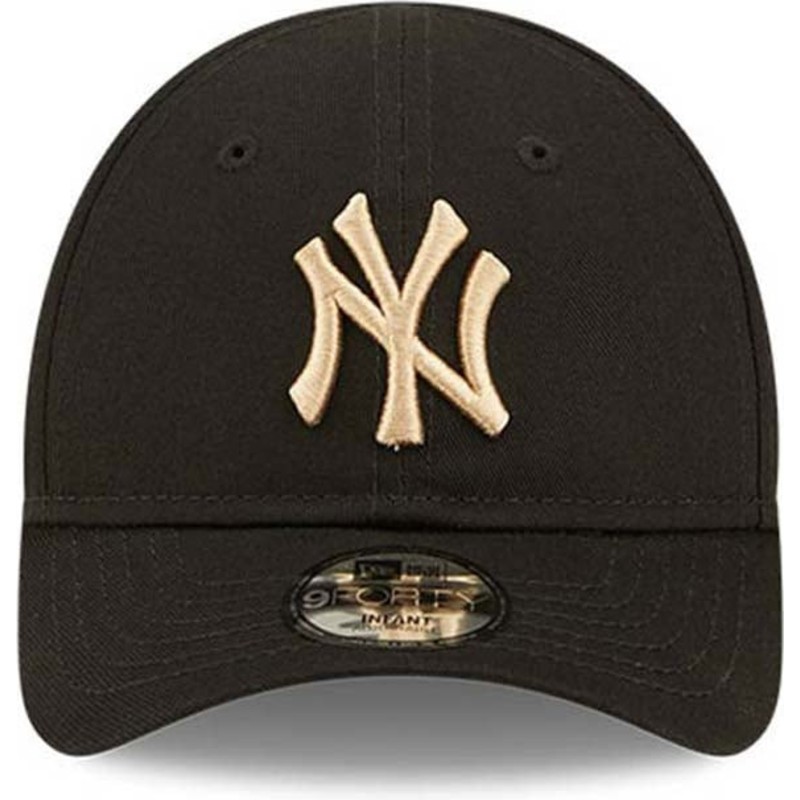 gorra-curva-negra-ajustable-para-nino-pequeno-con-logo-beige-9forty-league-essential-de-new-york-yankees-mlb-de-new-era