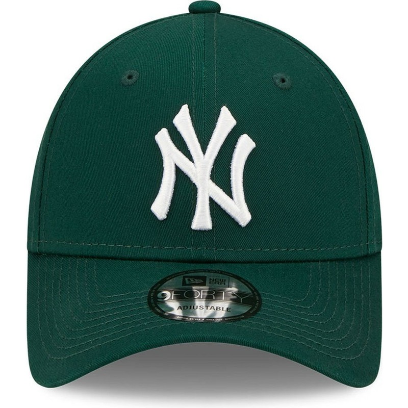 gorra-curva-verde-oscuro-ajustable-9forty-league-essential-de-new-york-yankees-mlb-de-new-era