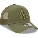 gorra-trucker-verde-con-logo-verde-a-frame-tonal-mesh-de-new-york-yankees-mlb-de-new-era
