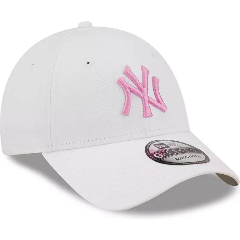 gorra-curva-blanca-ajustable-con-logo-rosa-9forty-league-essential-de-new-york-yankees-mlb-de-new-era