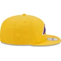 gorra-plana-amarilla-snapback-9fifty-draft-edition-2023-de-los-angeles-lakers-nba-de-new-era