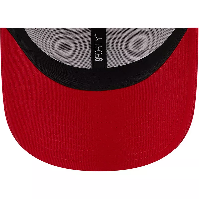 gorra-curva-roja-ajustable-9forty-core-de-ac-milan-serie-a-de-new-era