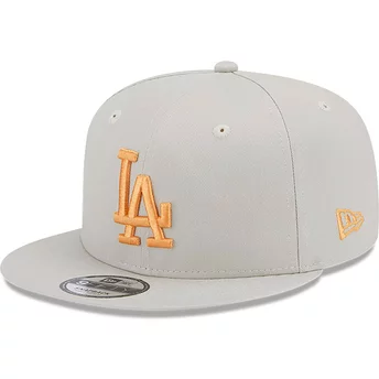 Gorra plana beige snapback con logo naranja 9FIFTY Side Patch de Los Angeles Dodgers MLB de New Era