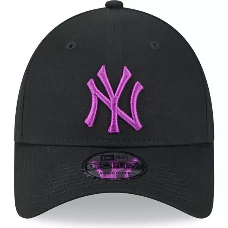 gorra-curva-negra-ajustable-con-logo-violeta-9forty-league-essential-de-new-york-yankees-mlb-de-new-era