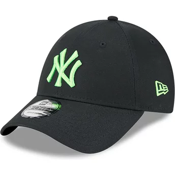 Gorra curva negra ajustable con logo verde 9FORTY Neon de New York Yankees MLB de New Era
