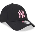 gorra-curva-negra-ajustable-con-logo-rosa-9forty-neon-de-new-york-yankees-mlb-de-new-era