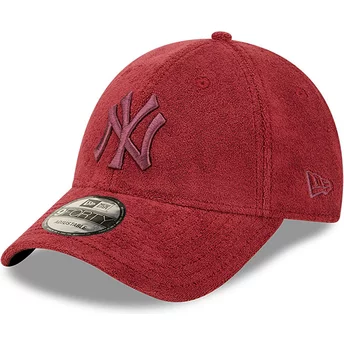Gorra curva roja ajustable con logo rojo 9FORTY Towelling de New York Yankees MLB de New Era