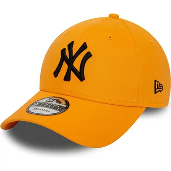 Gorra curva naranja ajustable con logo negro 9FORTY League Essential de New York Yankees MLB de New Era