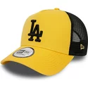 gorra-trucker-amarilla-y-negra-con-logo-negro-a-frame-league-essential-de-los-angeles-dodgers-mlb-de-new-era