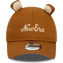 gorra-curva-marron-ajustable-para-nino-9forty-script-animal-de-new-era