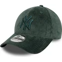 gorra-curva-verde-ajustada-con-logo-verde-39firty-cord-de-new-york-yankees-mlb-de-new-era