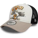 gorra-trucker-blanca-beige-y-negra-9forty-a-frame-de-tom-y-jerry-looney-tunes-de-new-era