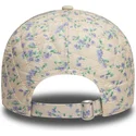 gorra-curva-beige-ajustable-para-mujer-9twenty-floral-quilt-de-new-york-yankees-mlb-de-new-era