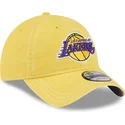 gorra-curva-amarilla-ajustable-9twenty-washed-contrast-de-los-angeles-lakers-nba-de-new-era