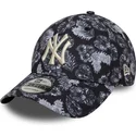 gorra-curva-negra-ajustable-9forty-all-over-print-de-new-york-yankees-mlb-de-new-era