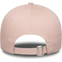 gorra-curva-rosa-ajustable-para-mujer-con-logo-blanco-9forty-league-essential-de-new-york-yankees-mlb-de-new-era