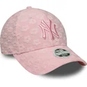 gorra-curva-rosa-ajustable-para-mujer-9forty-floral-towelling-de-new-york-yankees-mlb-de-new-era