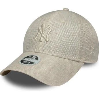 Gorra curva beige ajustable para mujer 9FORTY Woven de New York Yankees MLB de New Era