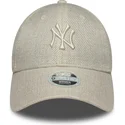gorra-curva-beige-ajustable-para-mujer-9forty-woven-de-new-york-yankees-mlb-de-new-era
